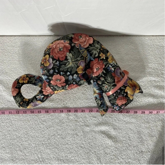 Vintage Handmade Floral Stuffed Perched  Cat Decor Kitty Cat - Picture 12 of 13